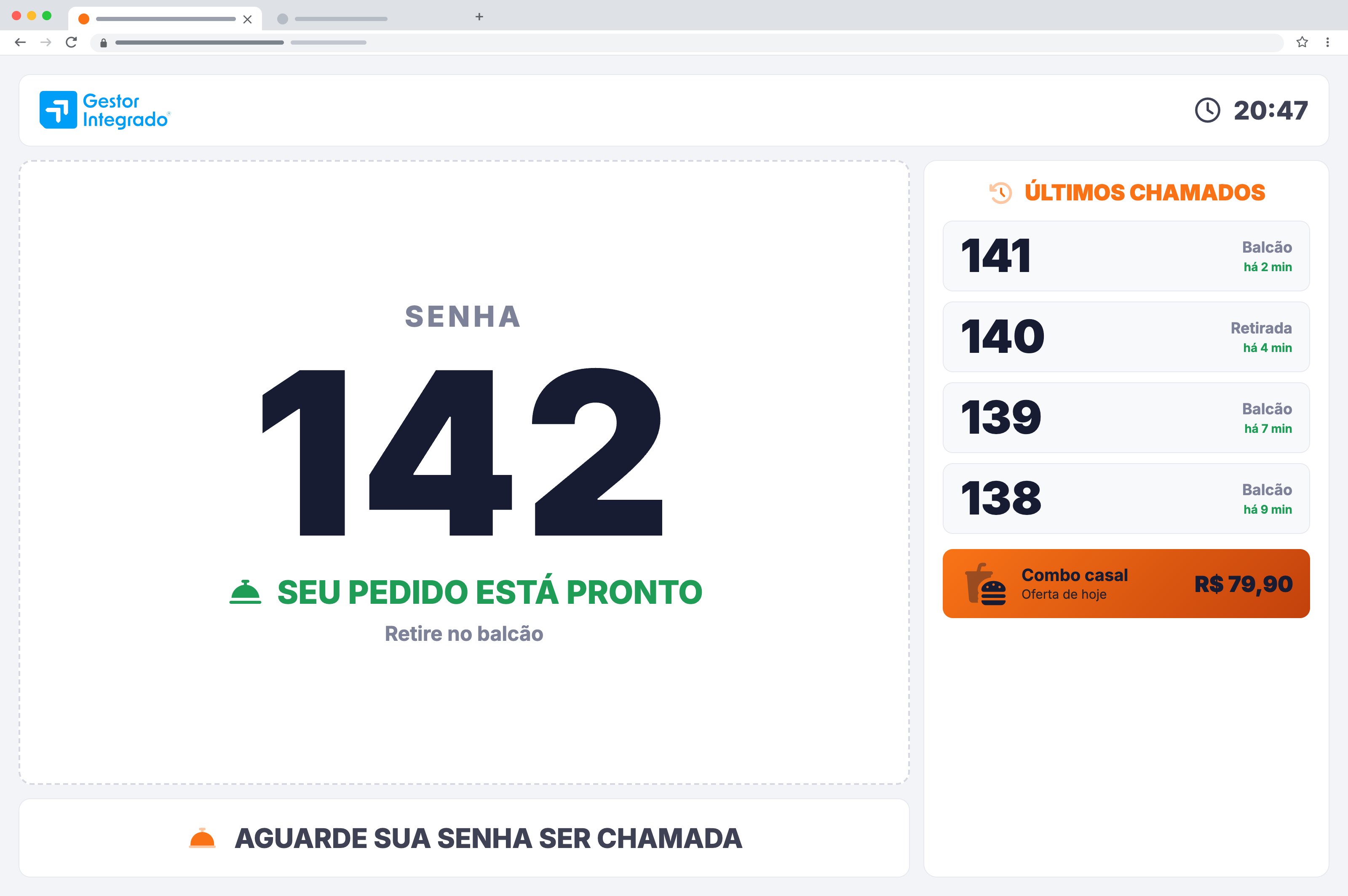 Painel de senhas com a senha chamada em destaque, os últimos chamados e uma oferta